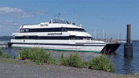 Seastreak ferry highlands  This ferry line present 2 locations to be ride to and from
